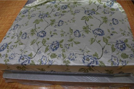 100% পলিয়েস্টার 90gsm গদি কুইলটিং ফ্যাব্রিক RoHS শংসাপত্র